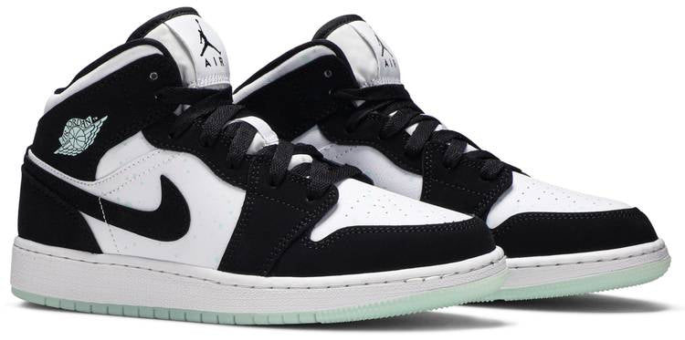 Air Jordan 1 Mid SE GS  Glow in the Dark Panda  BQ6931-103